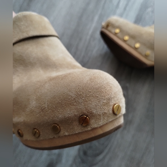 Veronica Beard Women Suede Dacey Clog - Picture 9 of 12